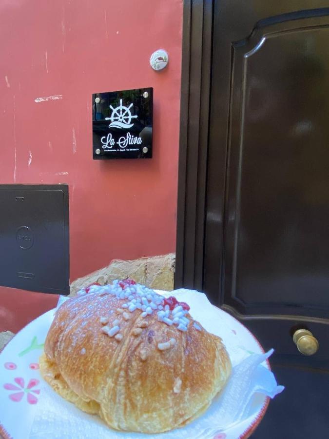 La Stiva In Centro Storico Apartment Napoli Bagian luar foto